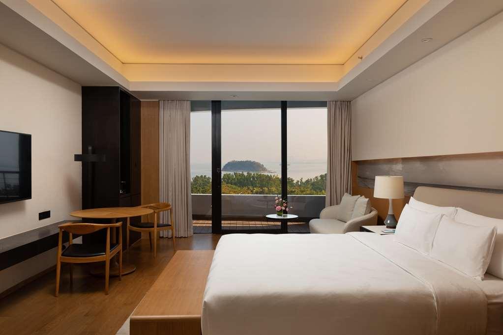 Ln Garden Hotel Nansha Kanton Zimmer foto